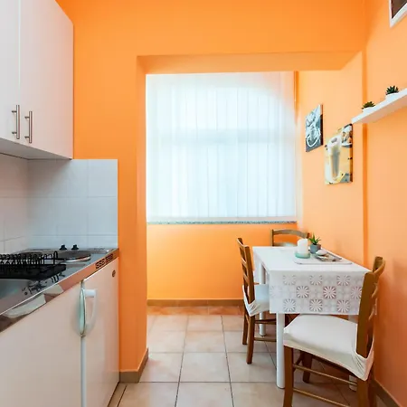 Apartments Miranda Lopar Exterior photo