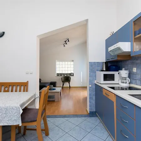 Apartments Miranda Lopar Exterior photo