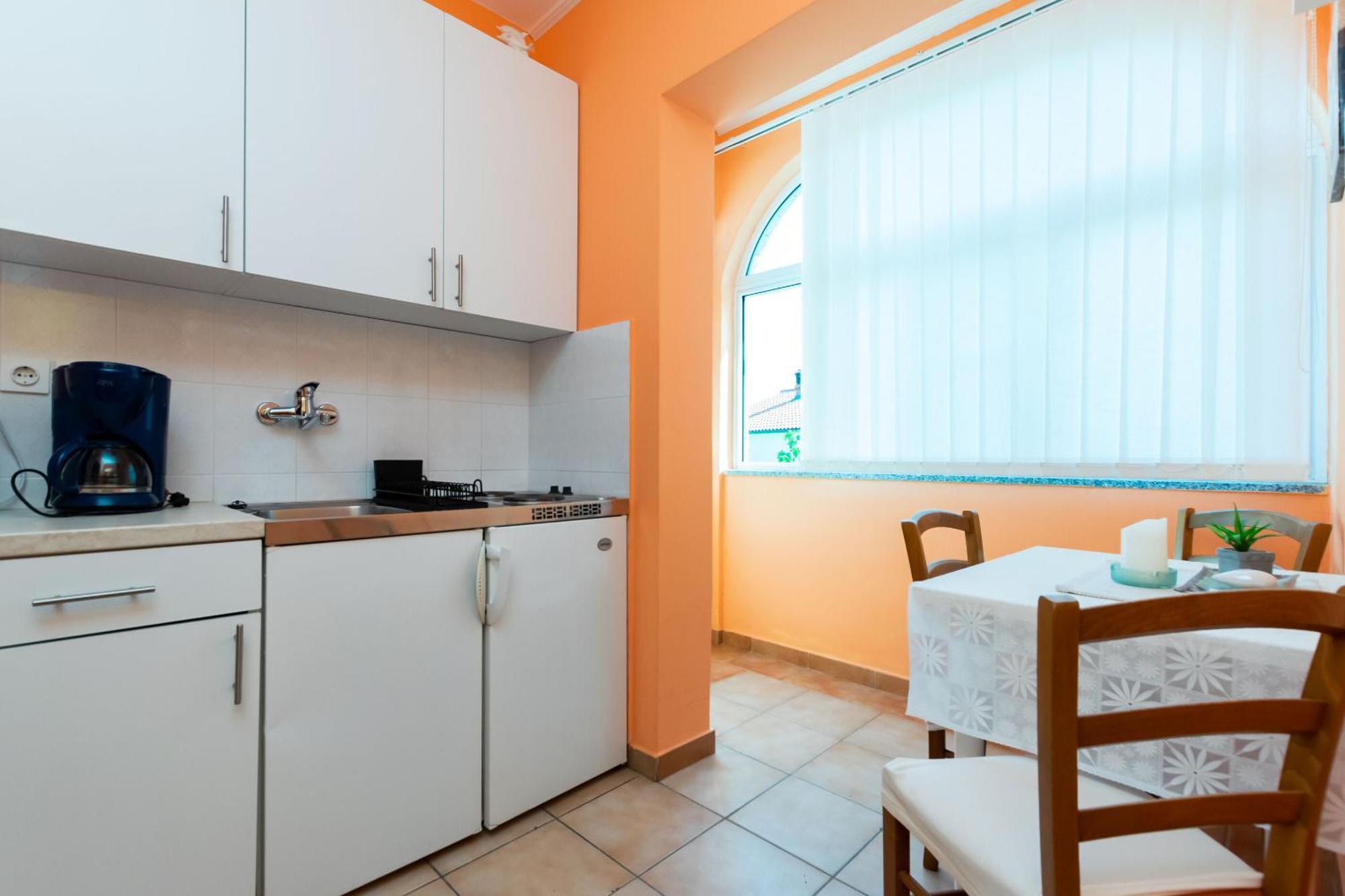 Miranda Apartment