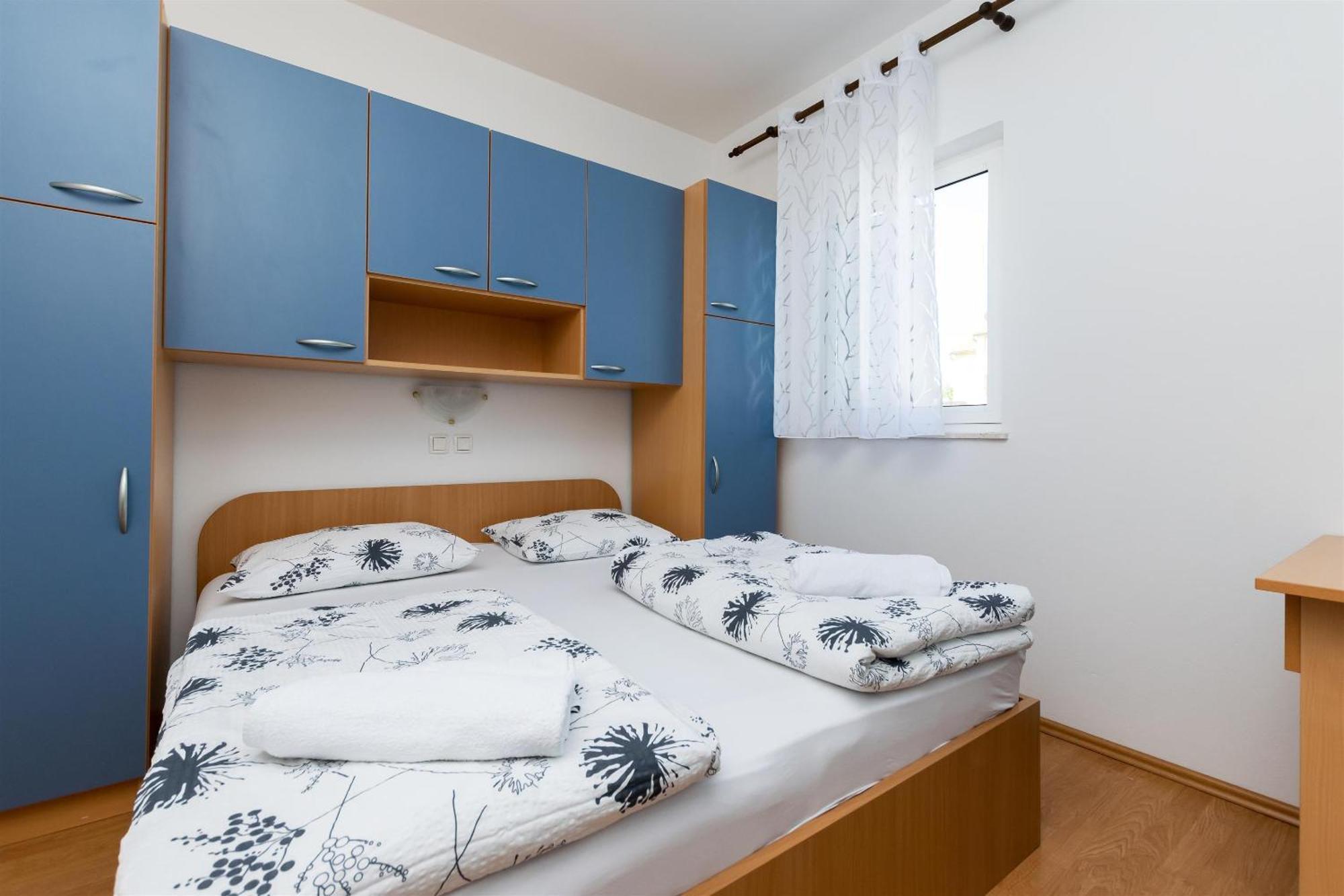 Miranda Apartment
